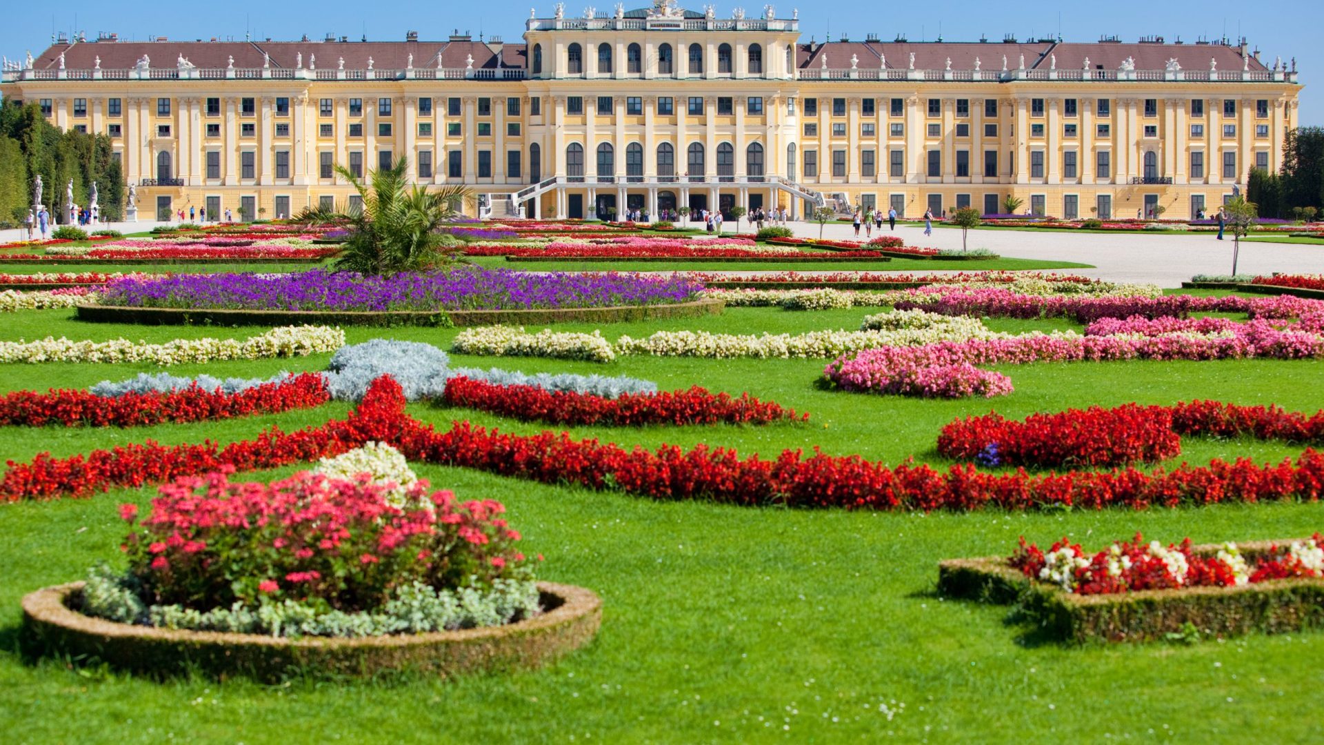 Schonbrunn,Palace,In,Vienna,Austria.
